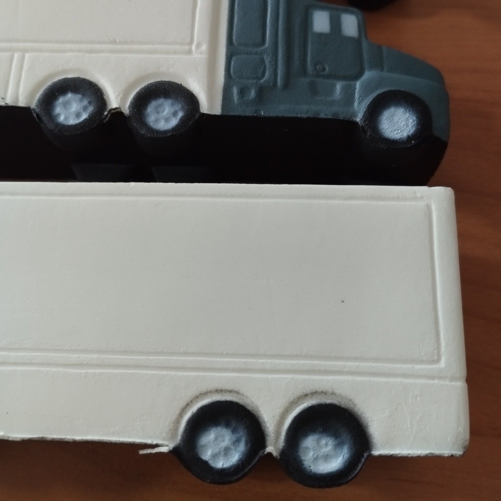 V2558-02_AAA04